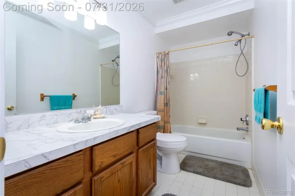 3388 Riverside Drive Canton Charter Township MI 48188