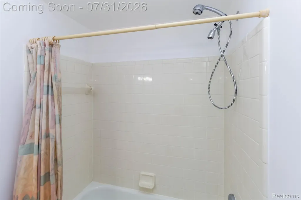 3388 Riverside Drive Canton Charter Township MI 48188