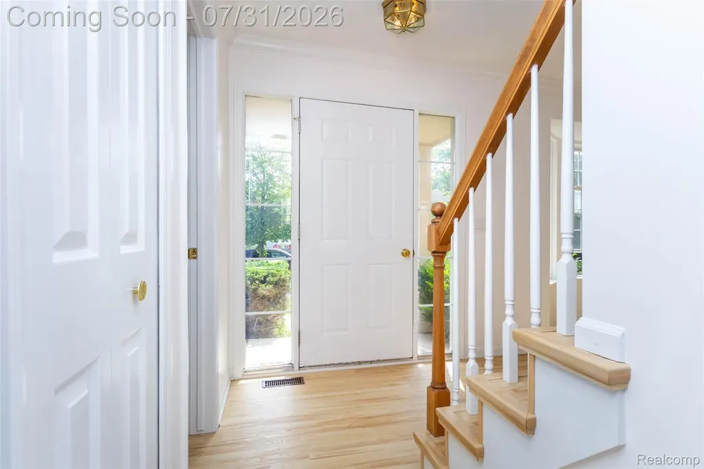 3388 Riverside Drive Canton Charter Township MI 48188