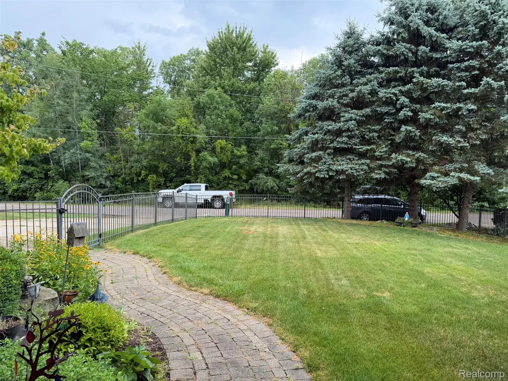 4077 Thornapple Lane Elba Township MI 48446