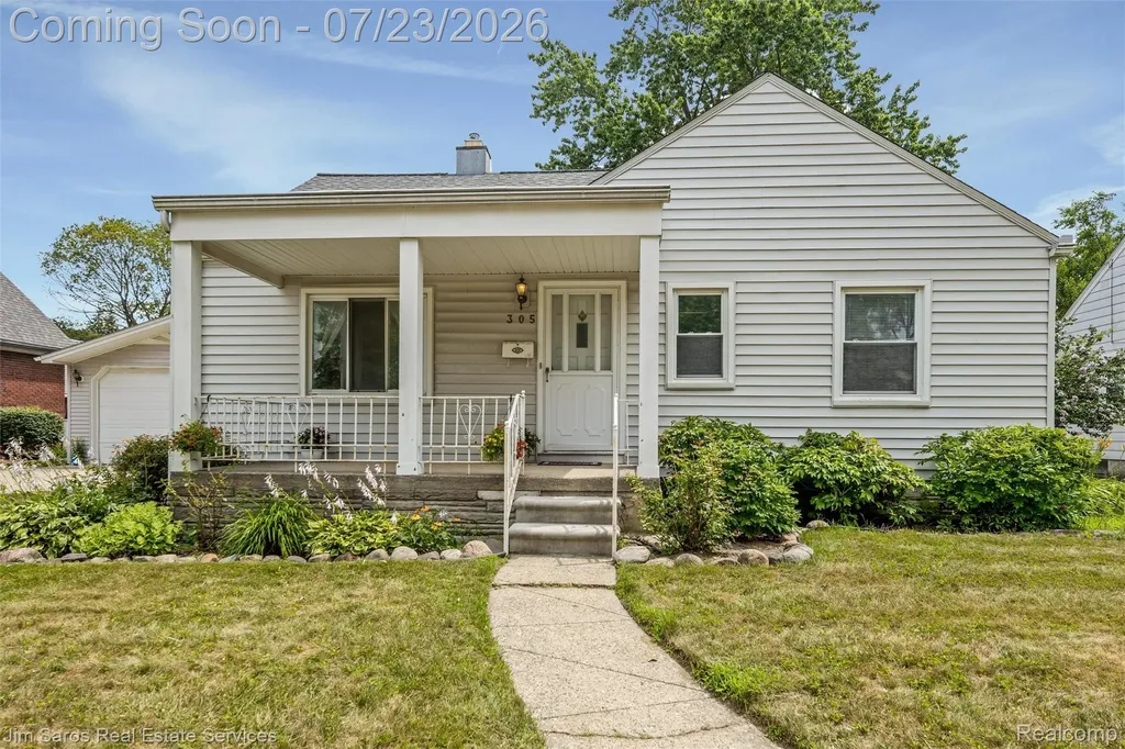 305 S Edison Avenue Royal Oak City MI 48067