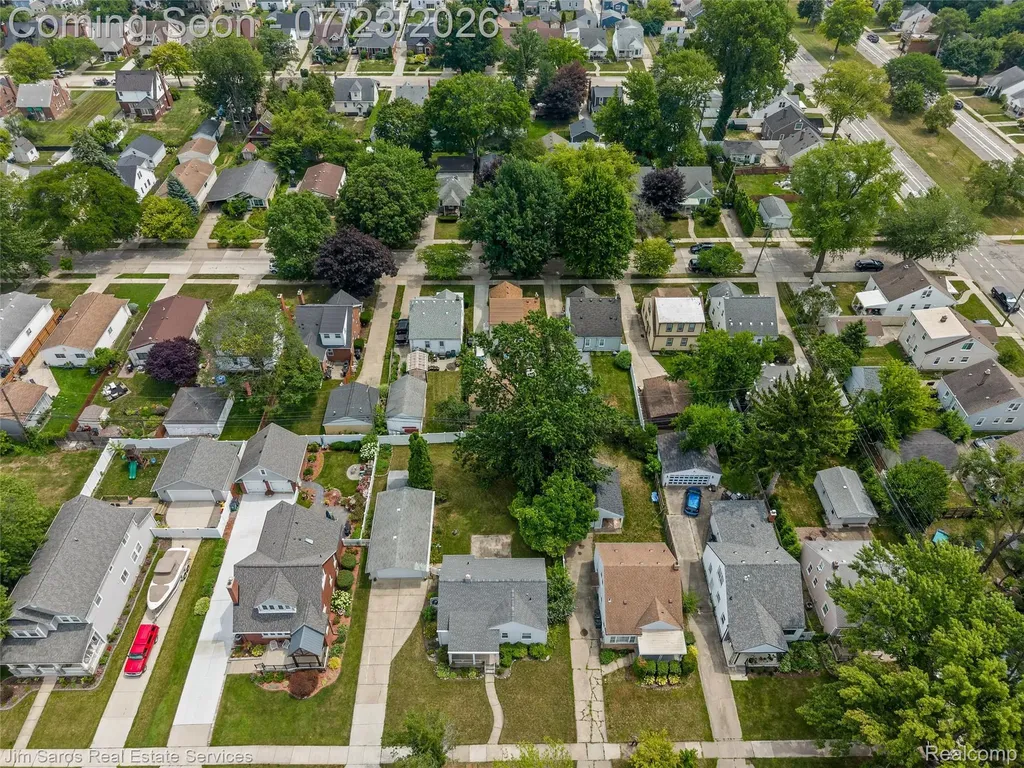 305 S Edison Avenue Royal Oak City MI 48067