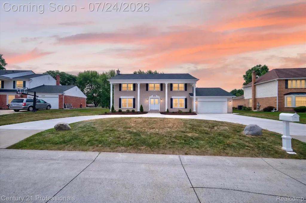 36045 Congress Court Farmington Hills City MI 48335