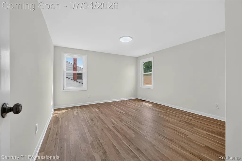 36045 Congress Court Farmington Hills City MI 48335
