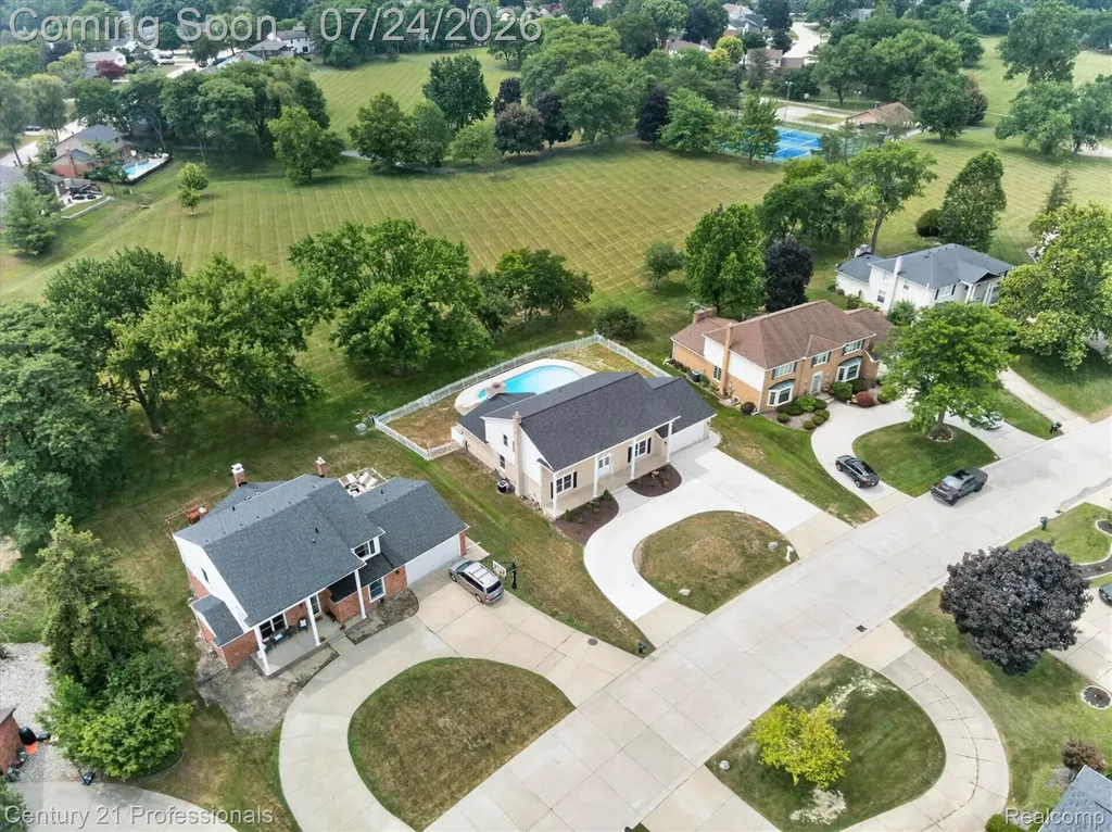 36045 Congress Court Farmington Hills City MI 48335