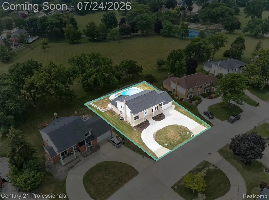 36045 Congress Court Farmington Hills City MI 48335