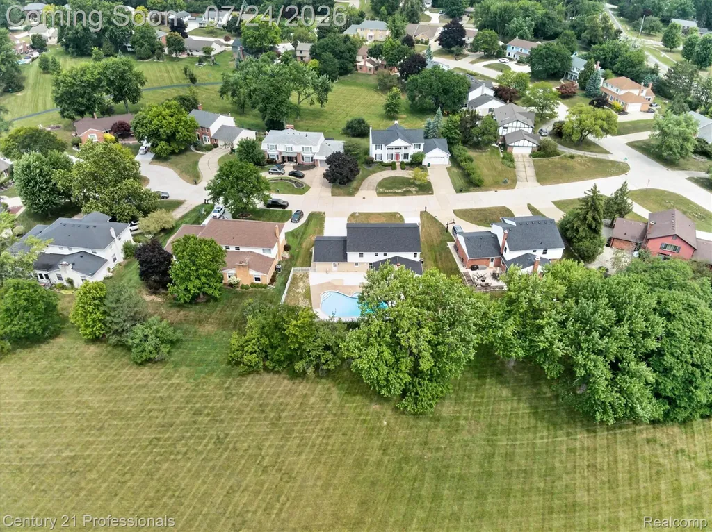 36045 Congress Court Farmington Hills City MI 48335