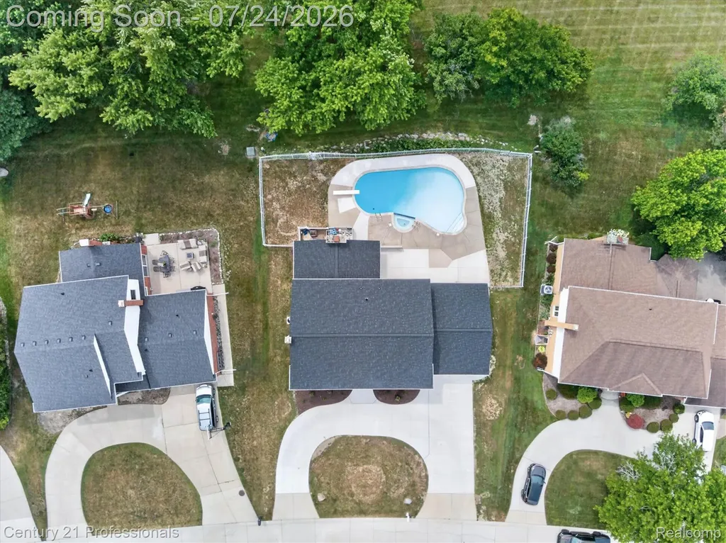 36045 Congress Court Farmington Hills City MI 48335