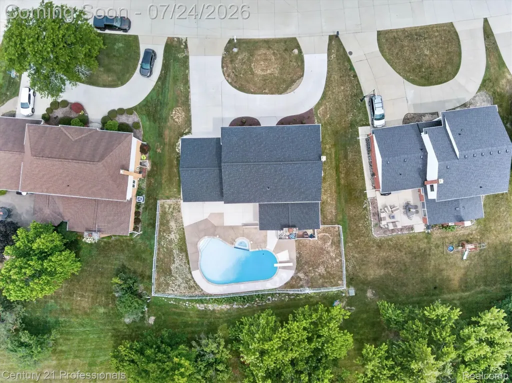 36045 Congress Court Farmington Hills City MI 48335