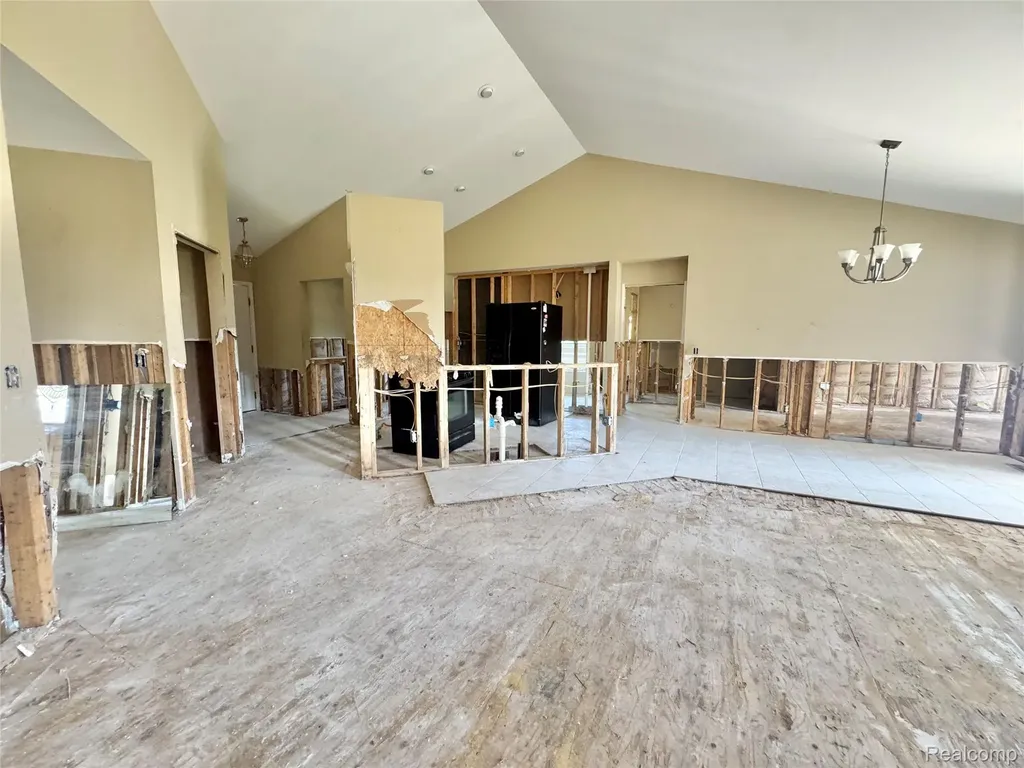 578 Jared Drive Pontiac City MI 48342