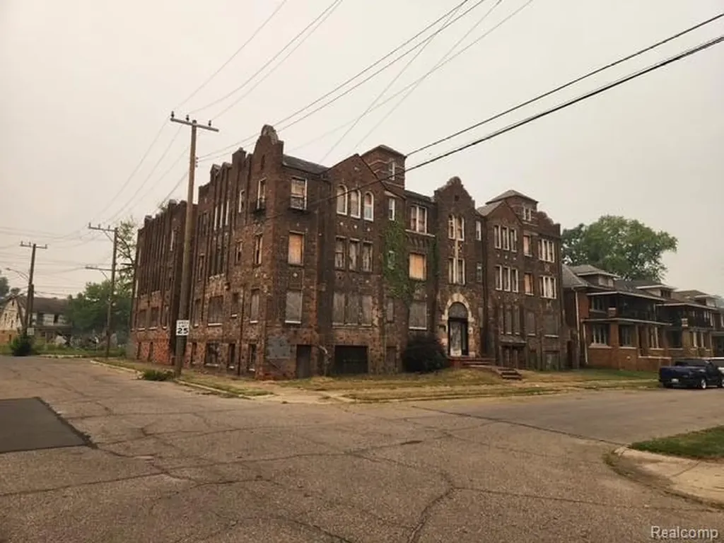 405 W Savannah Street Detroit City MI 48203