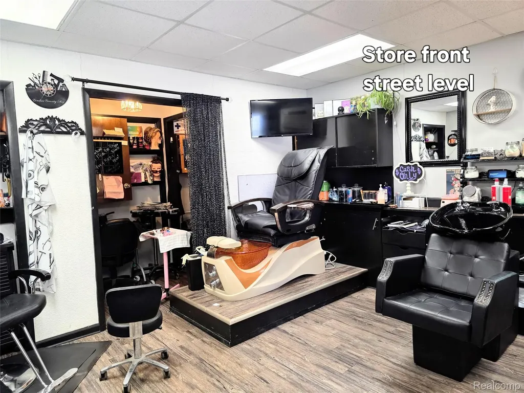 6029 Fulton Street Mayville Village MI 48744