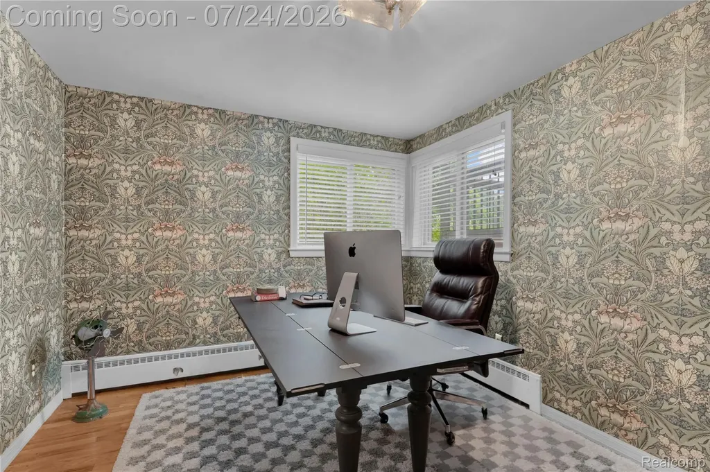 304 Oaklane Drive Rochester Hills City MI 48306