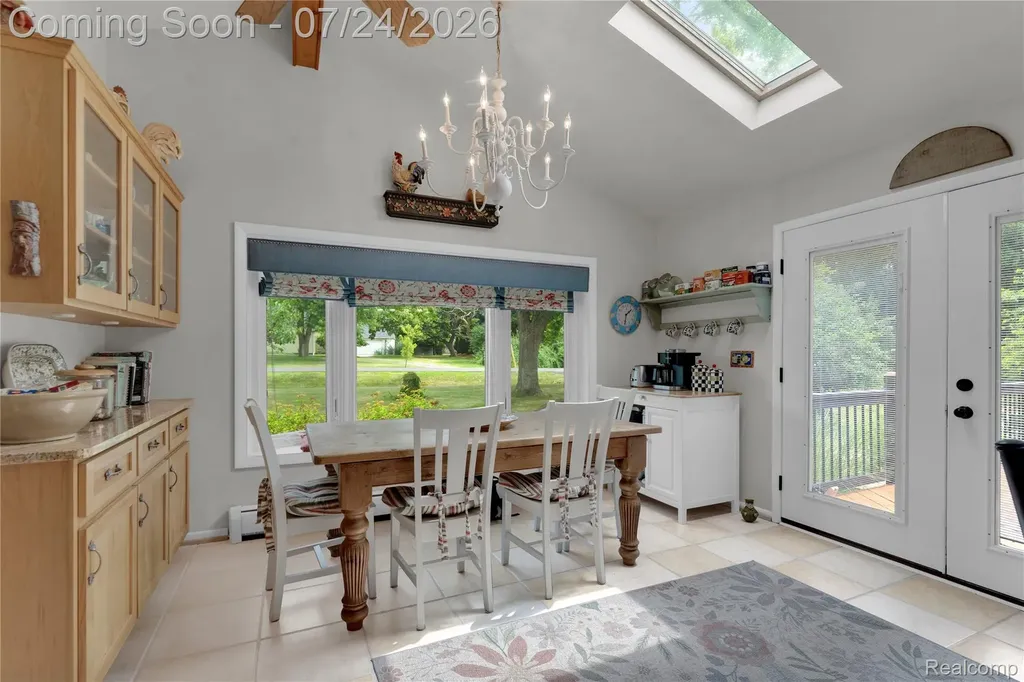304 Oaklane Drive Rochester Hills City MI 48306