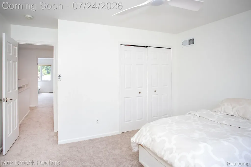 13358 Ludlow Avenue Huntington Woods City MI 48070