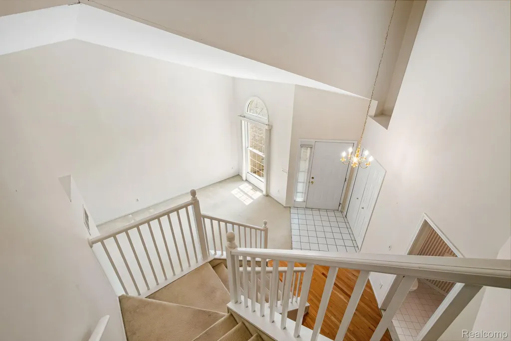 24275 Weathervane Court Novi City MI 48374