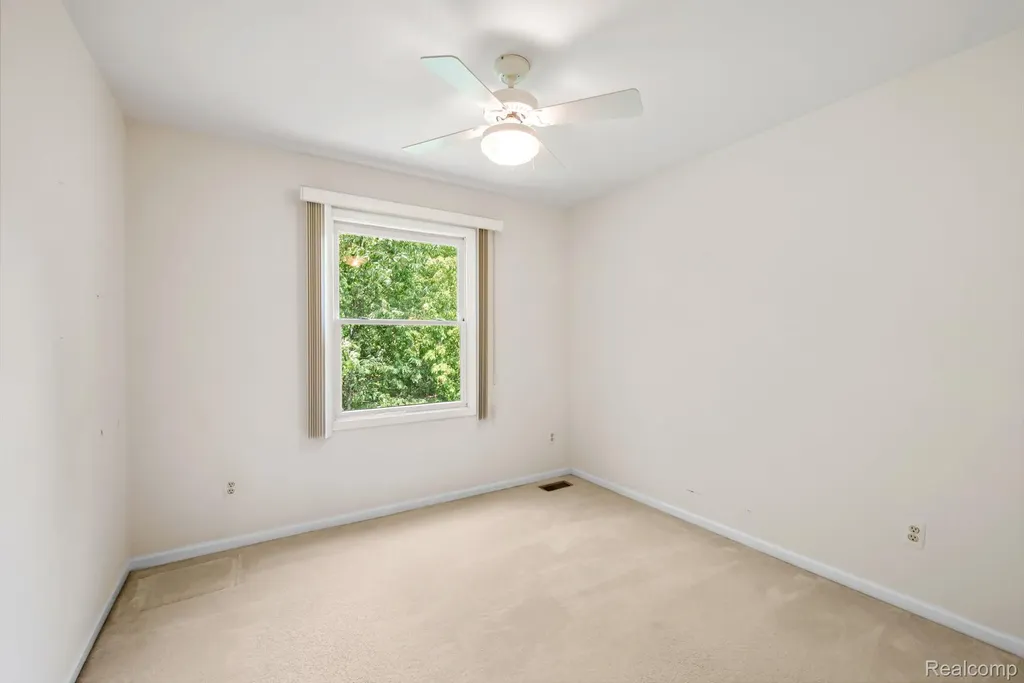 24275 Weathervane Court Novi City MI 48374