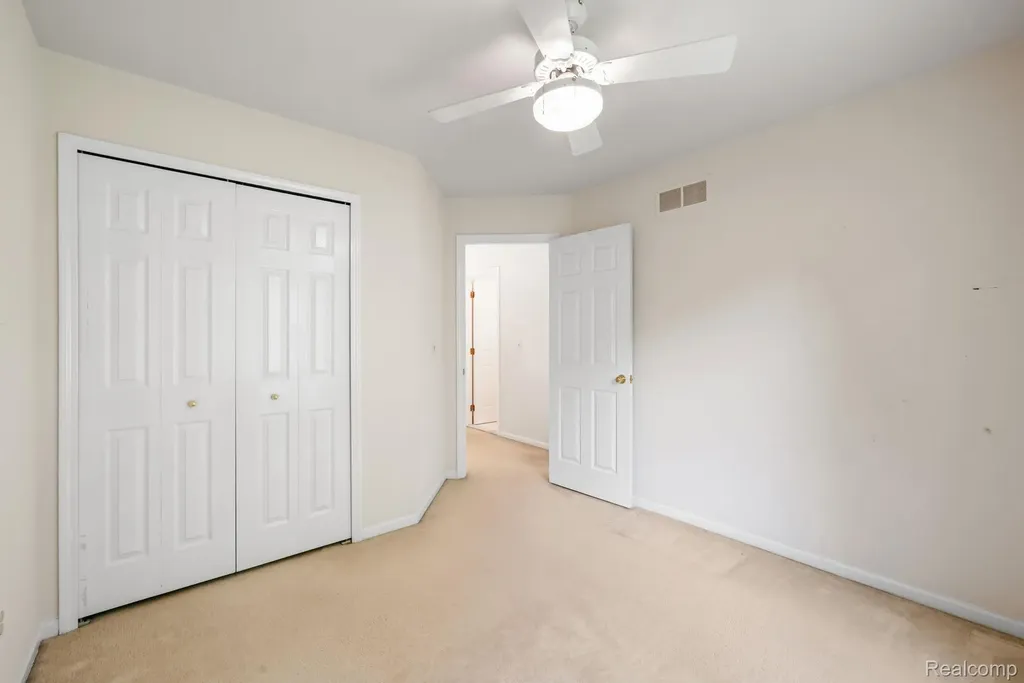 24275 Weathervane Court Novi City MI 48374