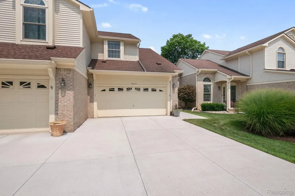 24275 Weathervane Court Novi City MI 48374