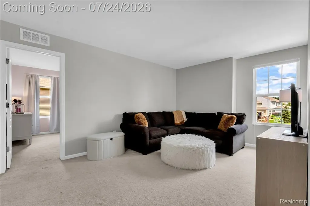 58935 Winnowing Circle S Lyon Charter Township MI 48178