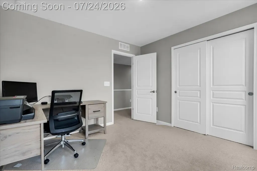 58935 Winnowing Circle S Lyon Charter Township MI 48178