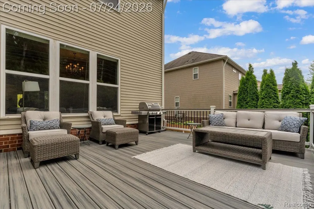 58935 Winnowing Circle S Lyon Charter Township MI 48178