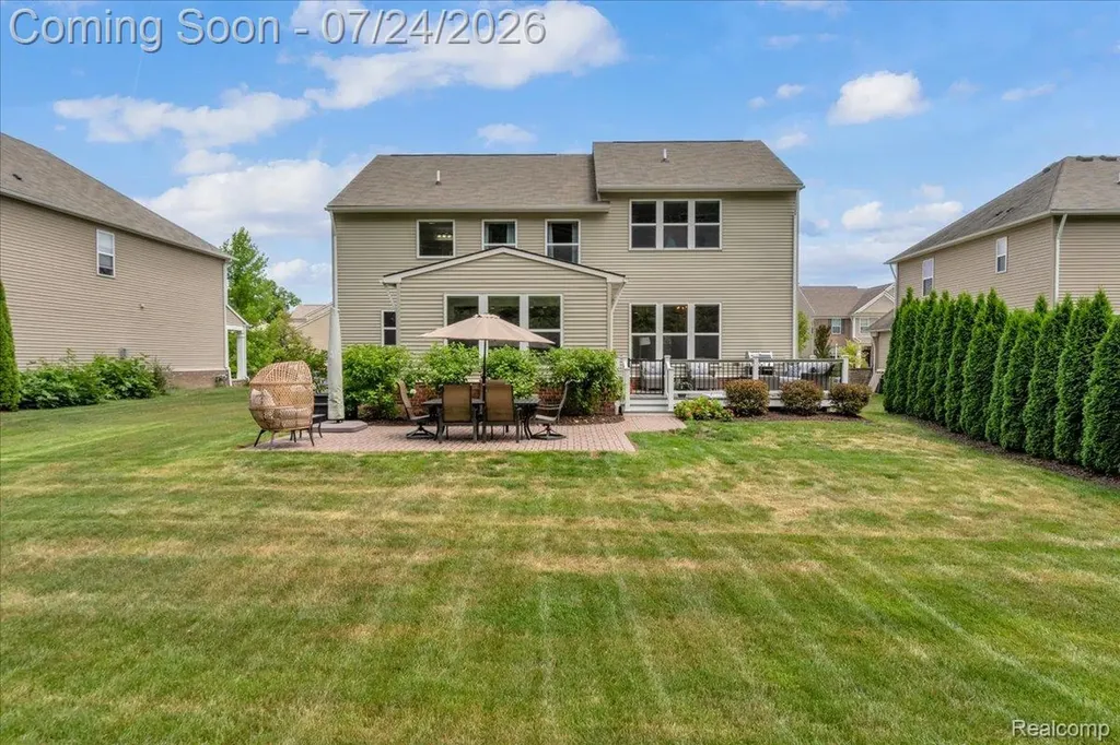 58935 Winnowing Circle S Lyon Charter Township MI 48178