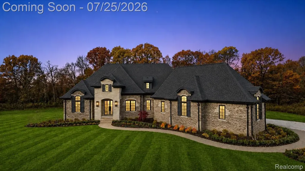 1597 Vista Drive Oakland Charter Township MI 48363