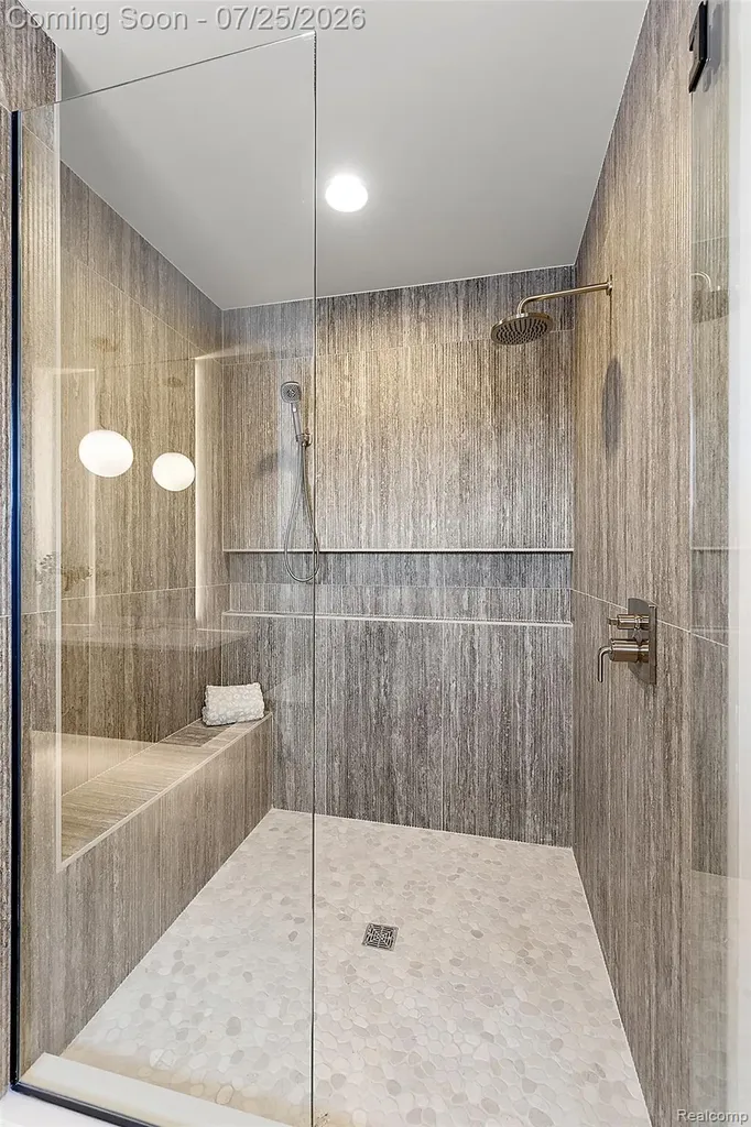 1597 Vista Drive Oakland Charter Township MI 48363