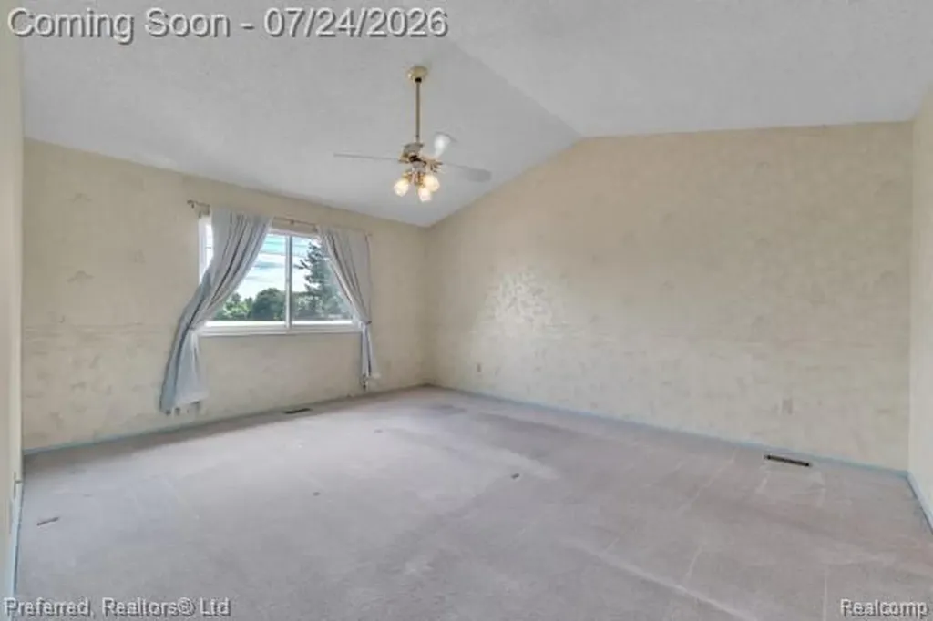 44997 Fair Oaks Drive Canton Charter Township MI 48187