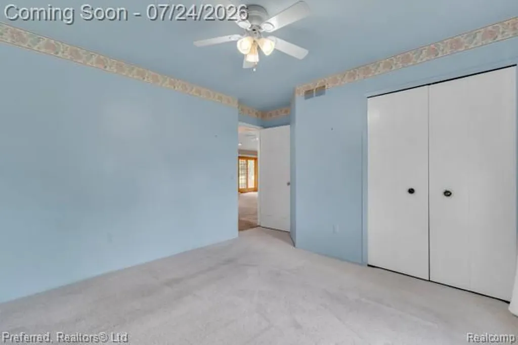 44997 Fair Oaks Drive Canton Charter Township MI 48187