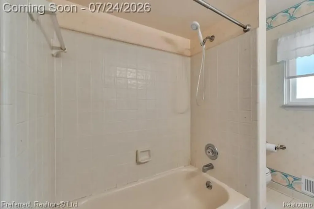 44997 Fair Oaks Drive Canton Charter Township MI 48187