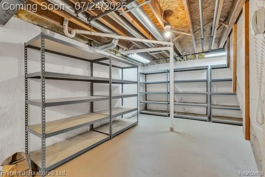 44997 Fair Oaks Drive Canton Charter Township MI 48187