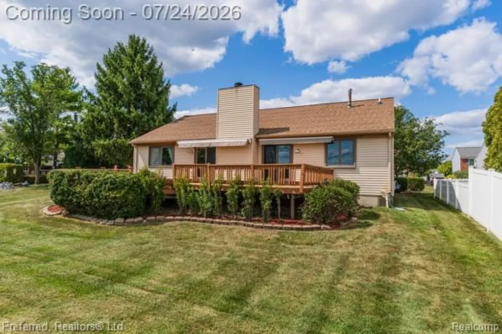 44997 Fair Oaks Drive Canton Charter Township MI 48187