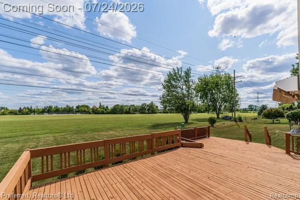 44997 Fair Oaks Drive Canton Charter Township MI 48187