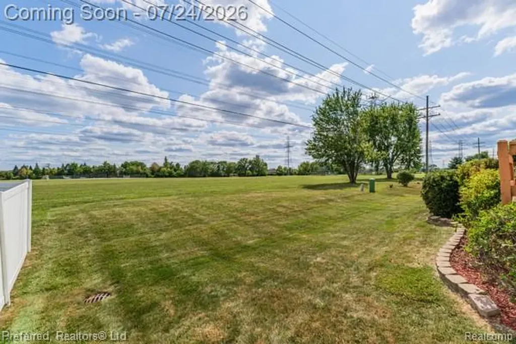 44997 Fair Oaks Drive Canton Charter Township MI 48187