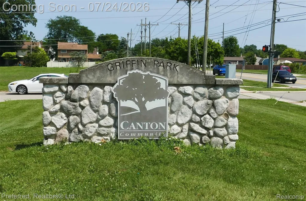 44997 Fair Oaks Drive Canton Charter Township MI 48187