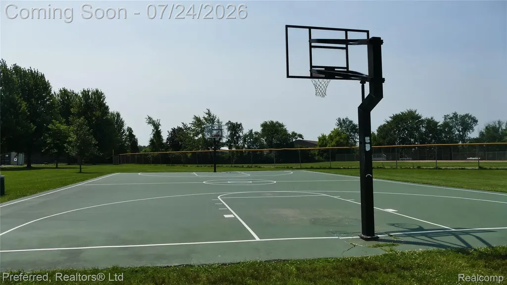 44997 Fair Oaks Drive Canton Charter Township MI 48187