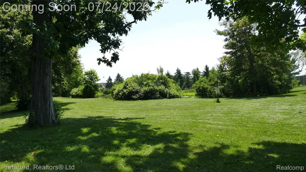 44997 Fair Oaks Drive Canton Charter Township MI 48187