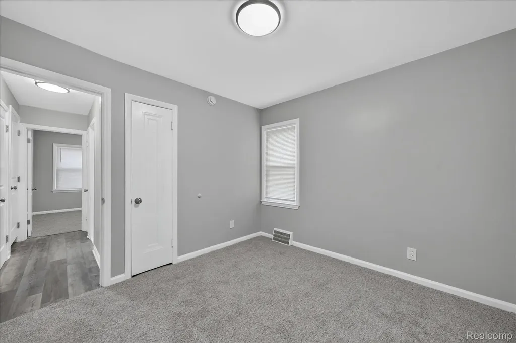 11548 Cardwell Street Livonia City MI 48150