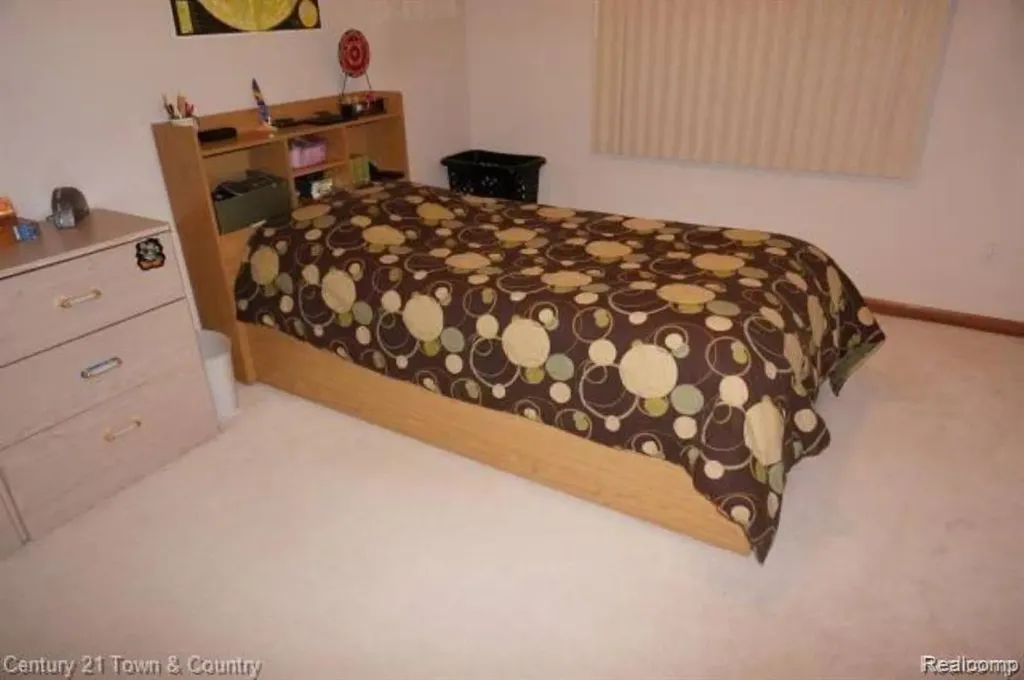 49954 Willowood Drive Macomb Township MI 48044