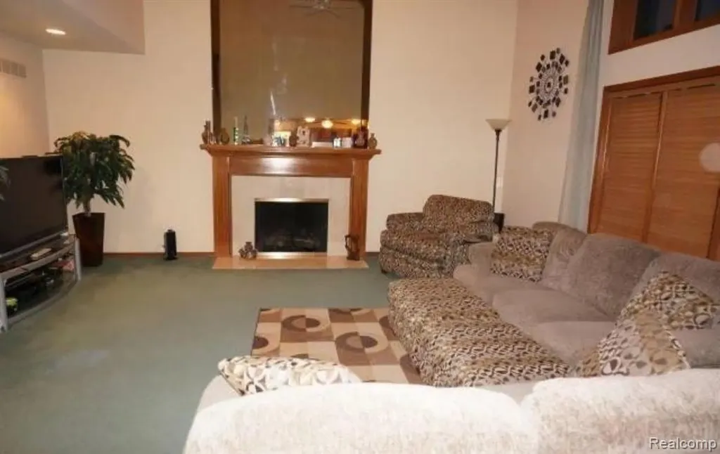 49954 Willowood Drive Macomb Township MI 48044