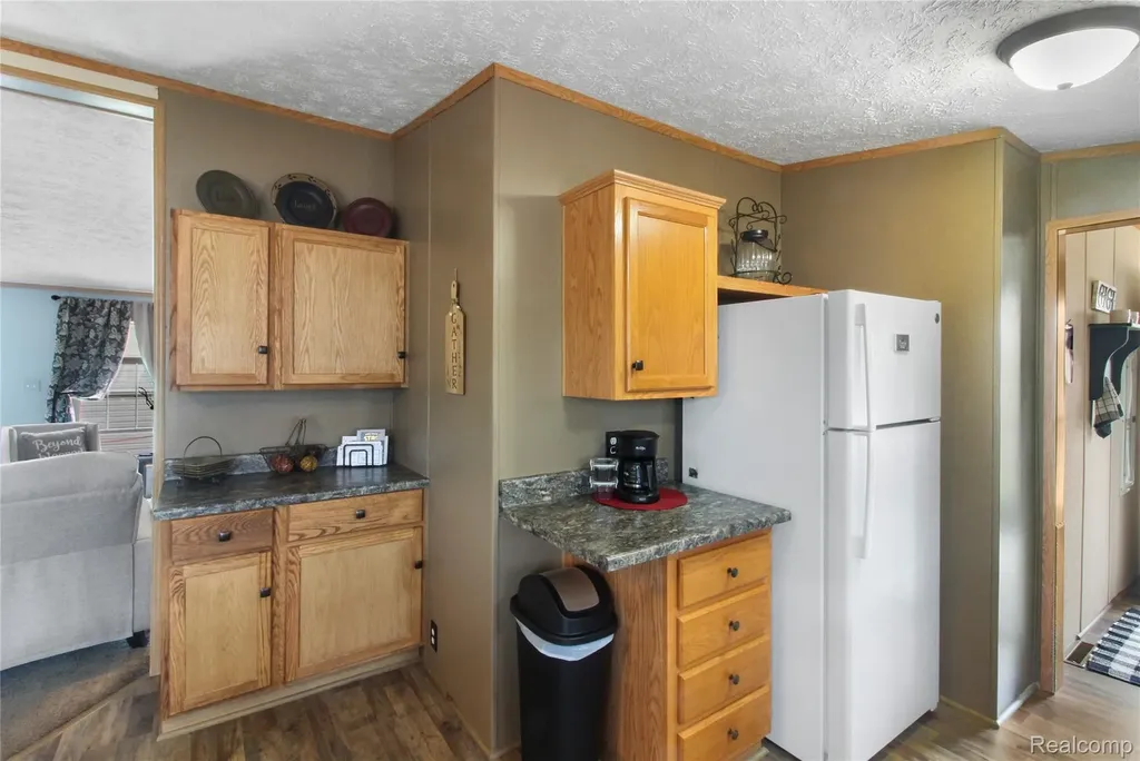 13482 Pear Street Ash Township MI 48117