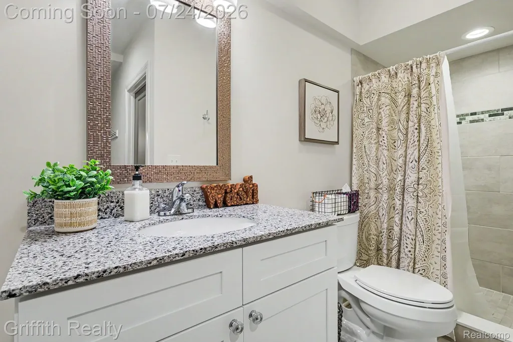 3915 Honors Bluff Genoa Township MI 48843