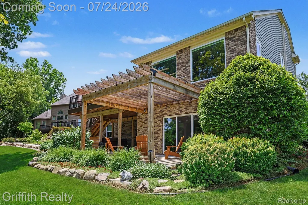 3915 Honors Bluff Genoa Township MI 48843