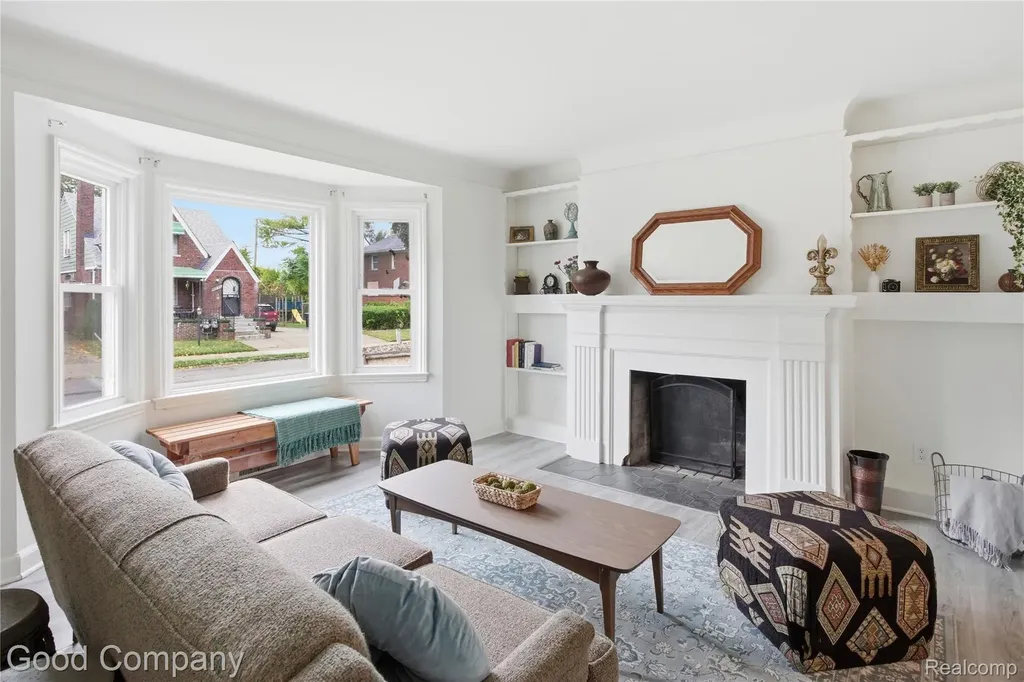 16830 Sorrento Street Detroit City MI 48235