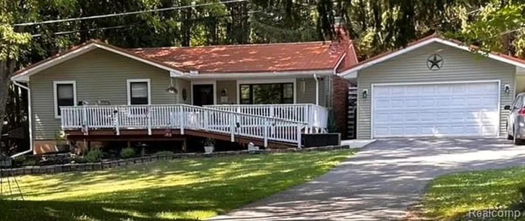 12350 Big Lake Road Springfield Charter Township MI 48350