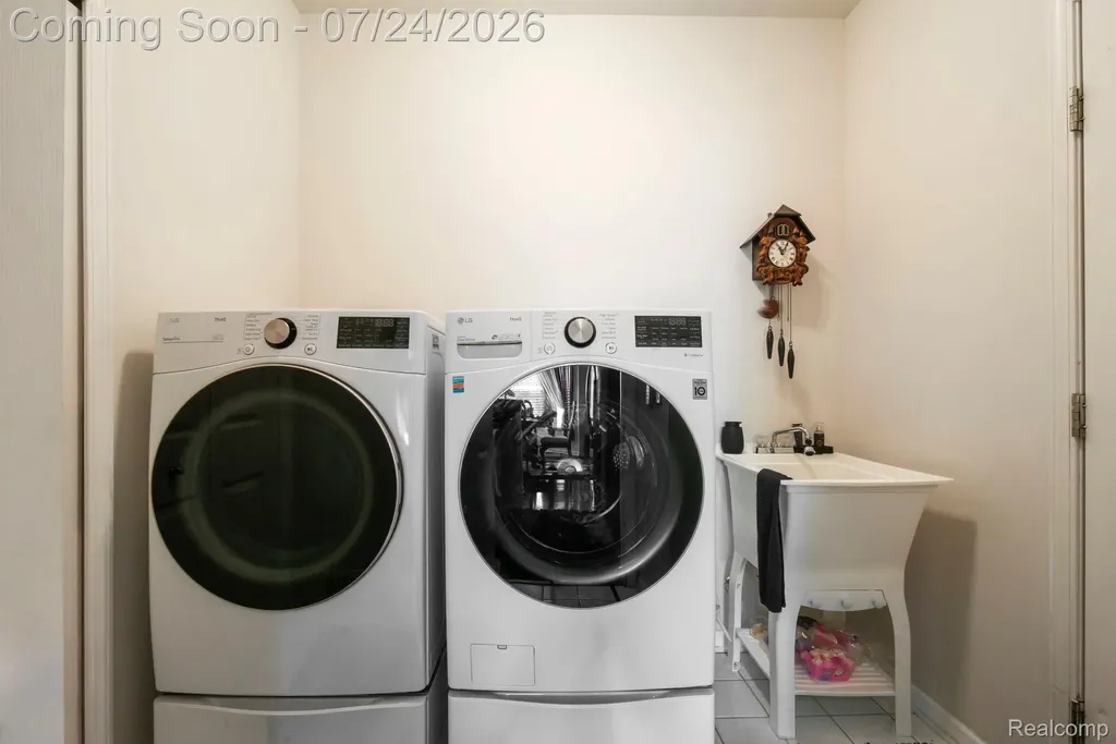 7180 Chandler Drive Van Buren Charter Township MI 48111