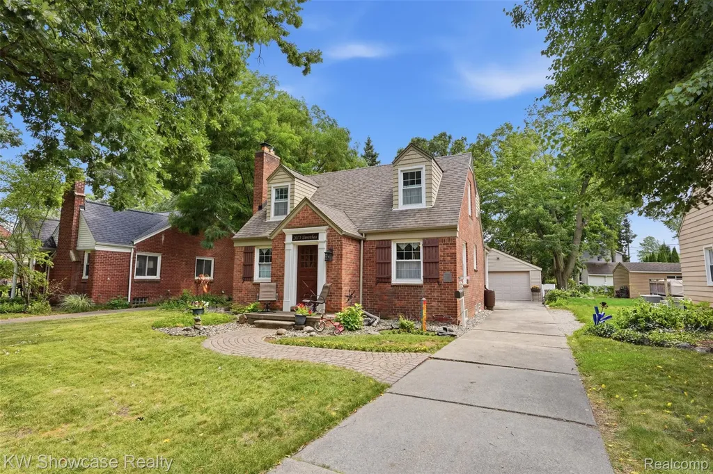 2071 Dorothea Road Berkley City MI 48072