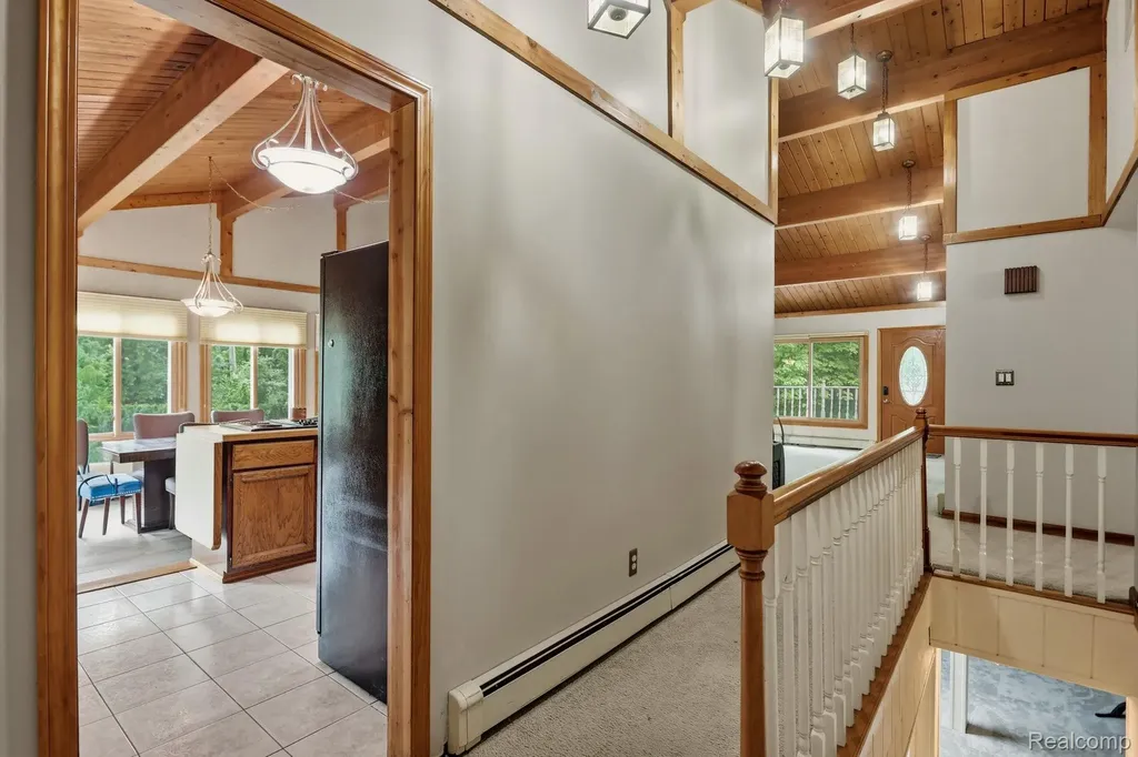 1215 Oakwood Road Brandon Charter Township MI 48462